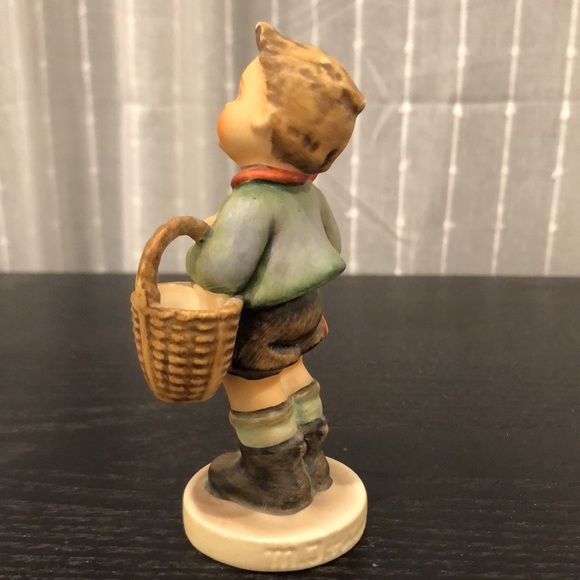 Hummel Figurine Boy Holding Basket - Picture 8 of 13